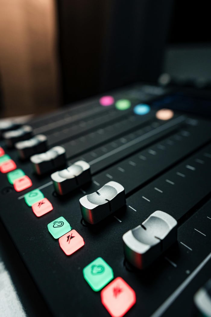 AI assistant interface displaying a podcast episode summary with cited timestamps